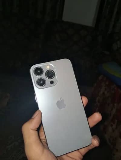 Apple iPhone 13 Pro