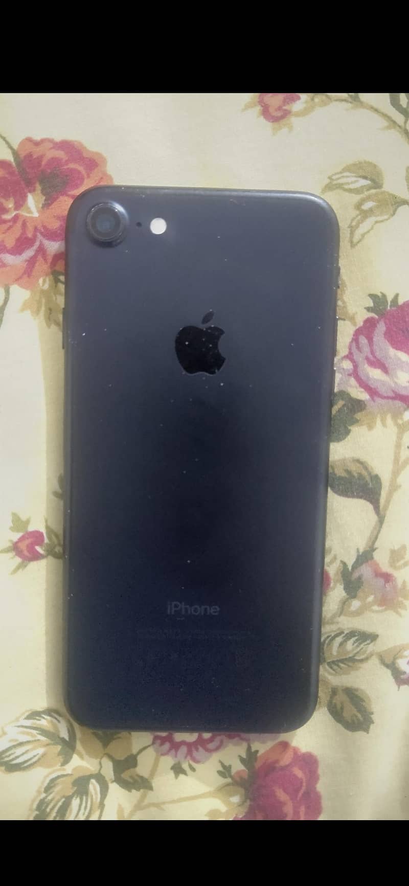 IPHONE 7 FIRST READ DESCRIPTION 1