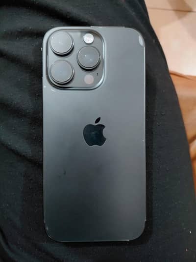 Apple iPhone 16 Pro