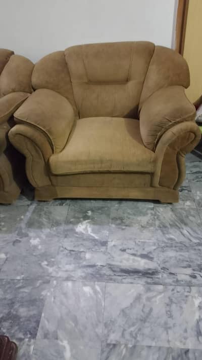 Sofa set (3 pieces)