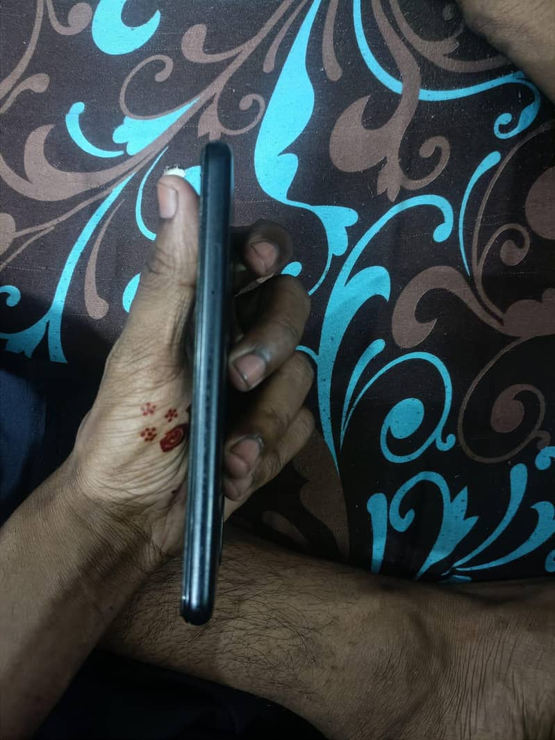 Google Pixel 5a 4