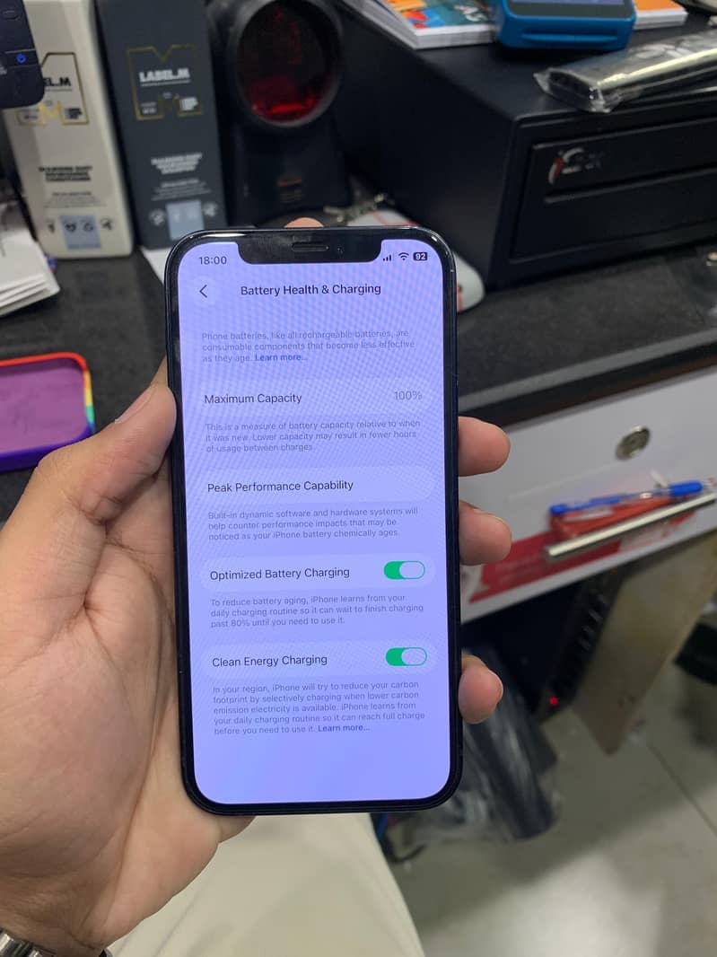 iPhone 12 6