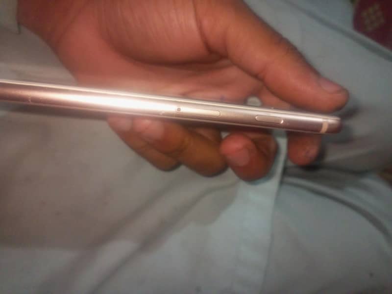 Apple iPhone 8 2