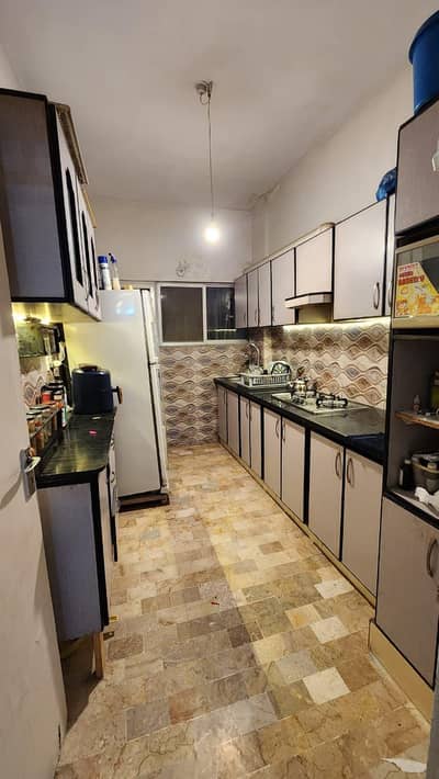 3 Bed DD Flat for Sale In Grey Sky Line Gulistan E Jauhar Block-13