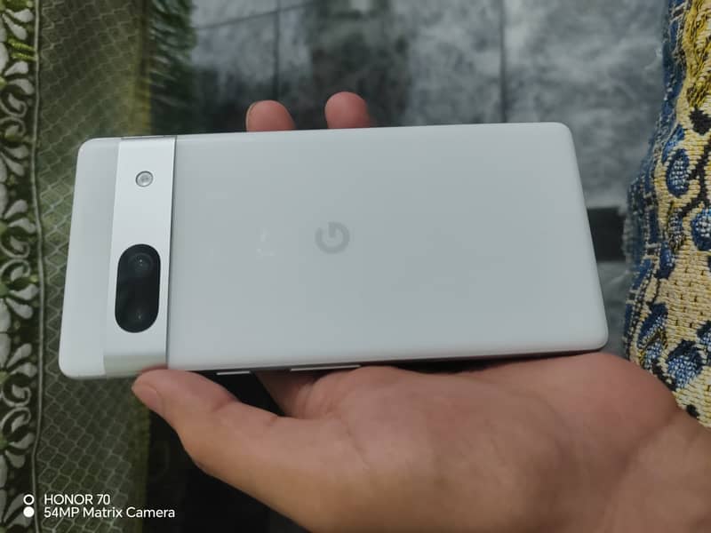 Google Pixel 7a 4