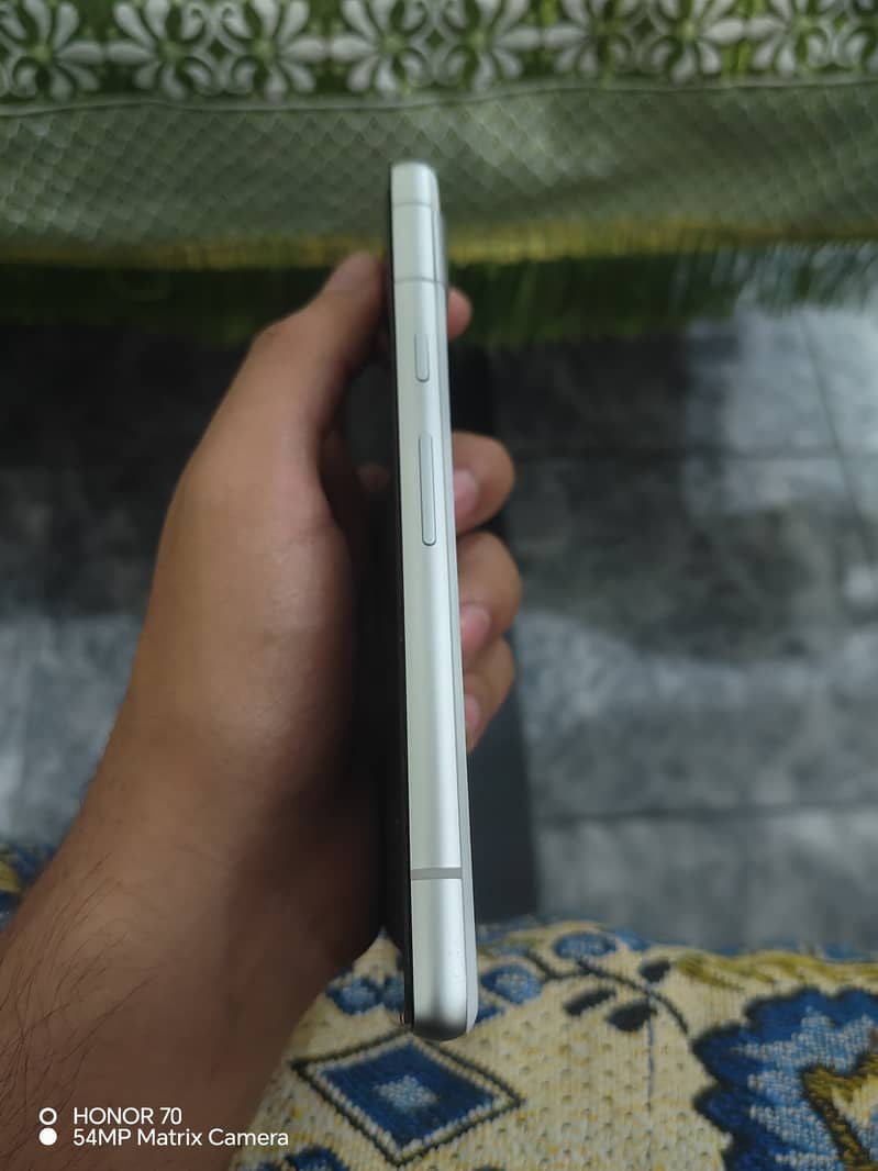 Google Pixel 7a 6