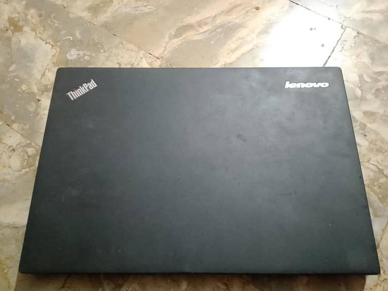 Lenovo Thinkpad x240 i3 4th Gen - broken LCD - for parts only - charge 2