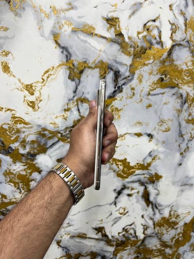 Google Pixel 8 Pro
