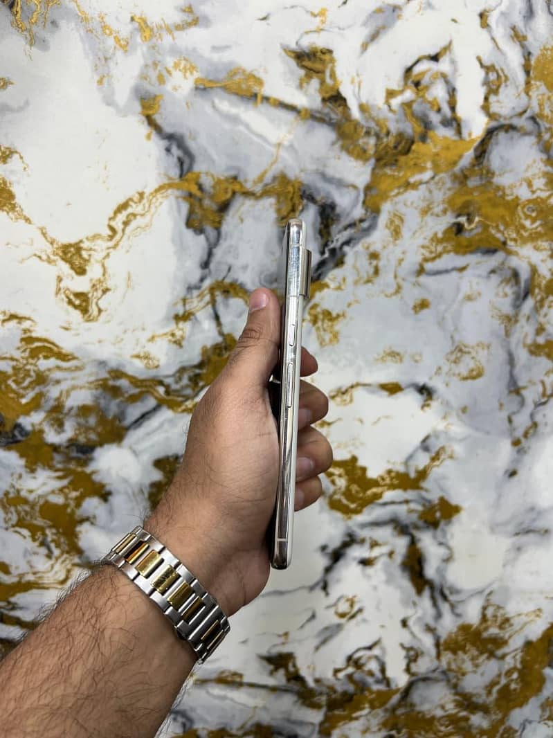 Google Pixel 8 Pro 1