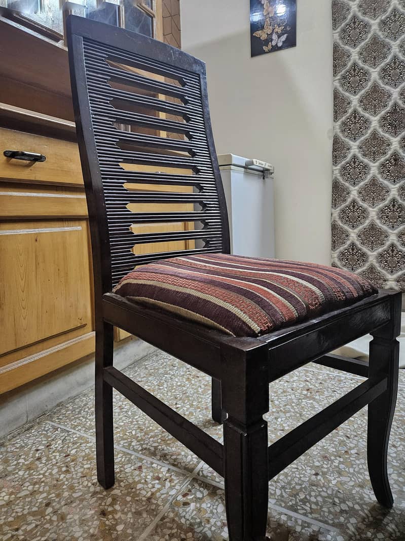8 seater dining table set 3