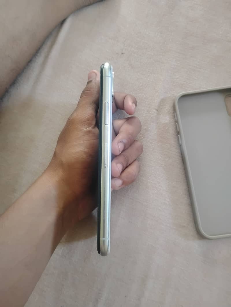 iPhone X 1