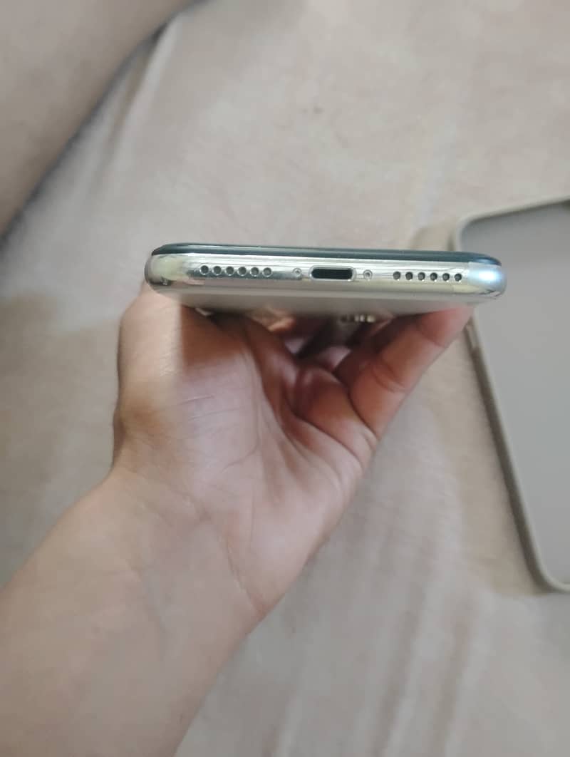 iPhone X 7