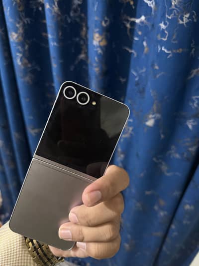 Samsung Z flip 6