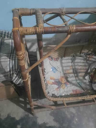 baby wooden bed