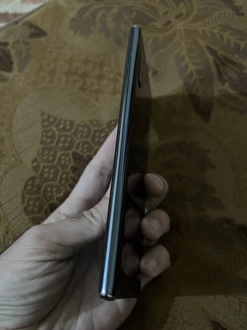 Samsung Mobile Note 10 Plus 2