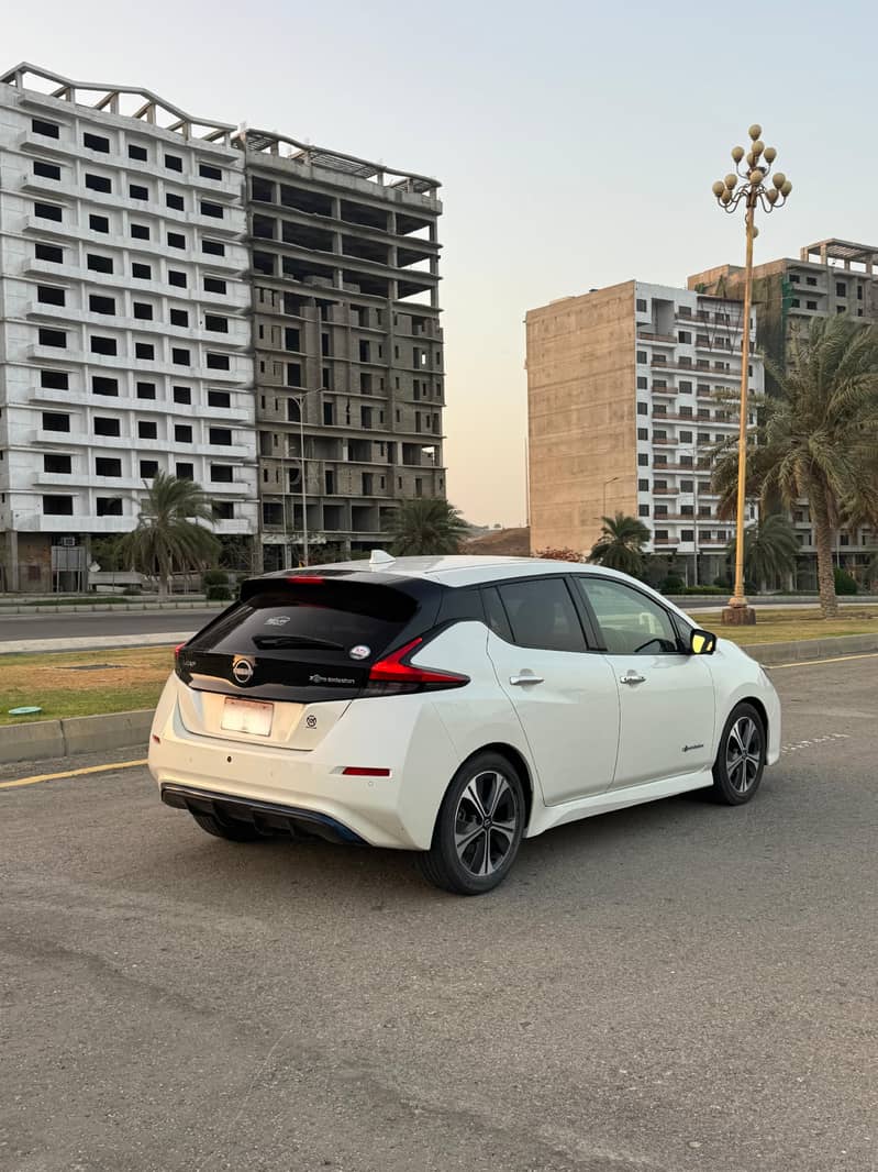 Nissan Leaf XV selection 2