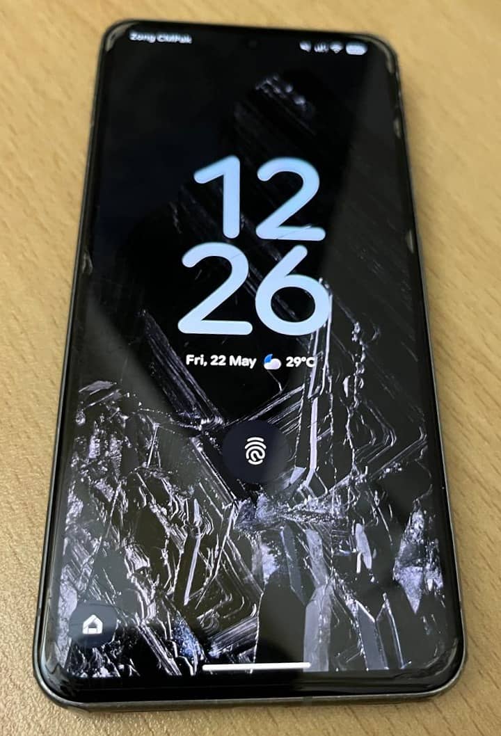 Google Pixel 8 0