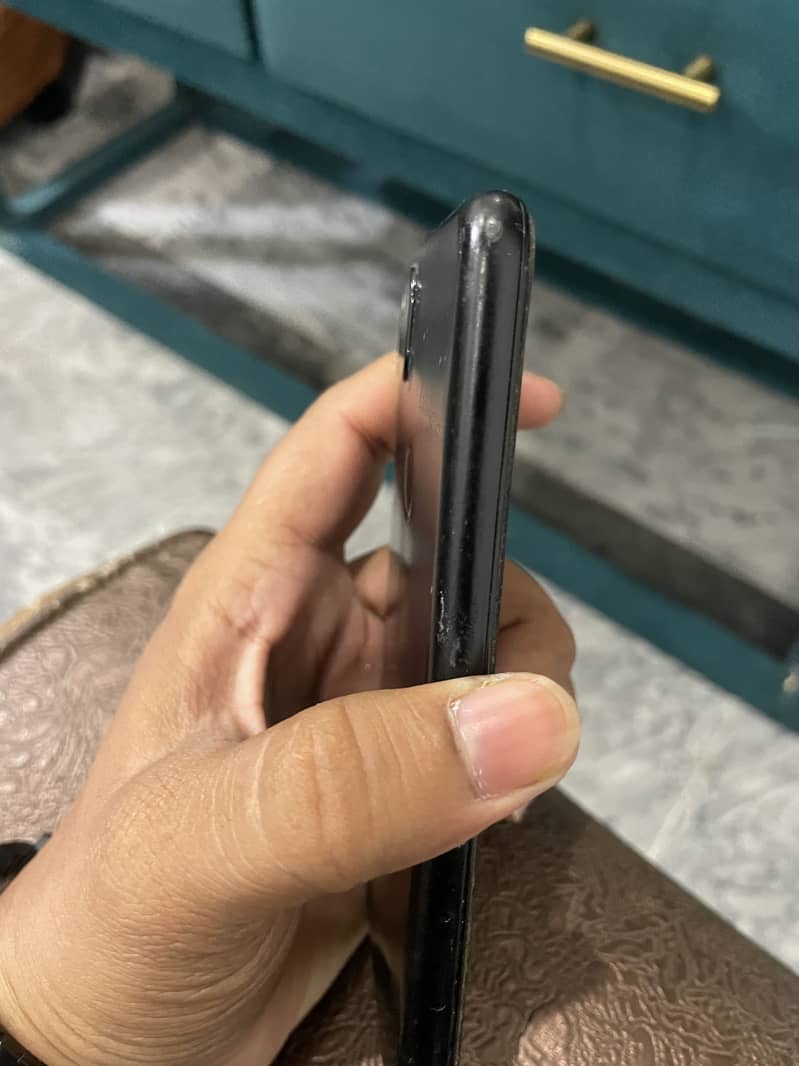 Google Pixel 4a 3
