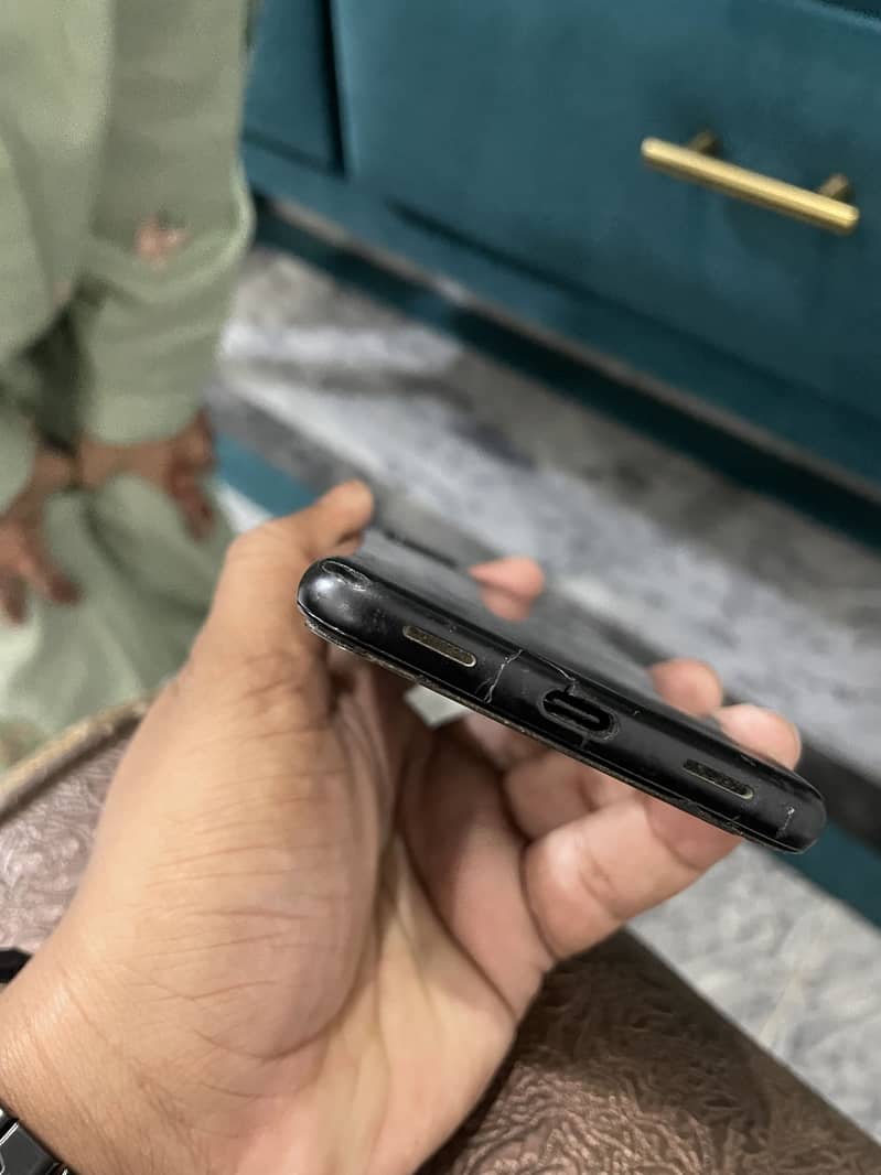 Google Pixel 4a 10