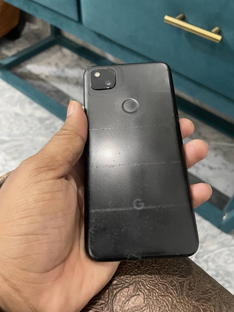 Google Pixel 4a 13