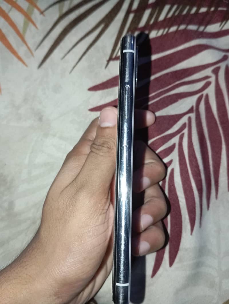 Apple iPhone X 9