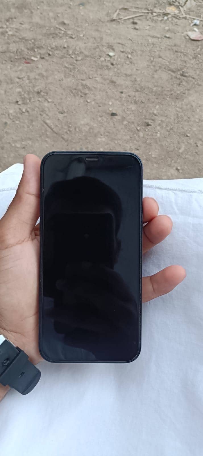 Apple iPhone 12 6