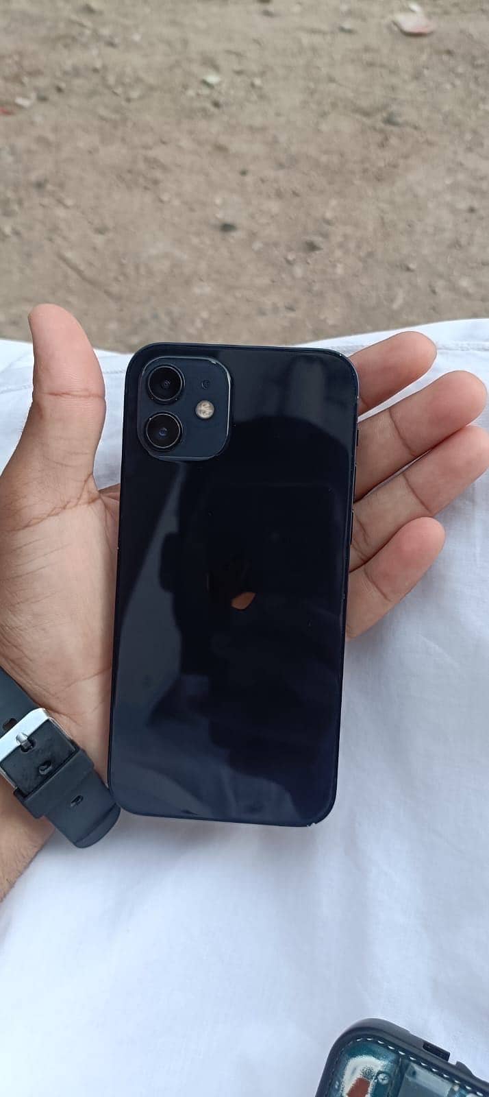 Apple iPhone 12 7