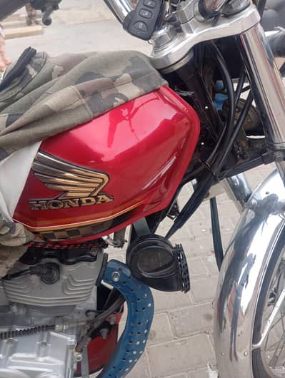 Honda CG125s Golden Edition self start August  2024/2025