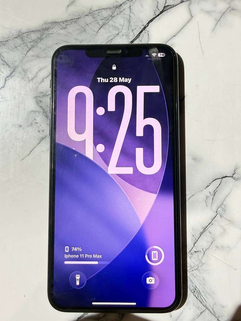 iPhone 11 Pro Max 1
