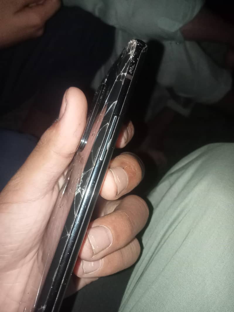 One Plus 8 Pro 5