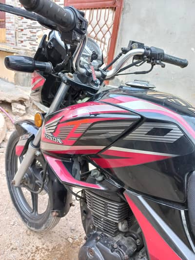 Honda CB 150F