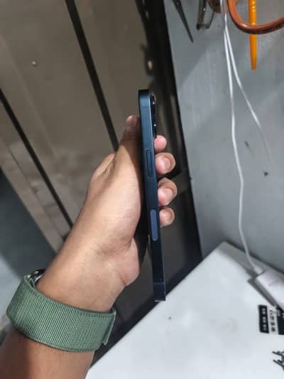 Apple iPhone 13 128Gb