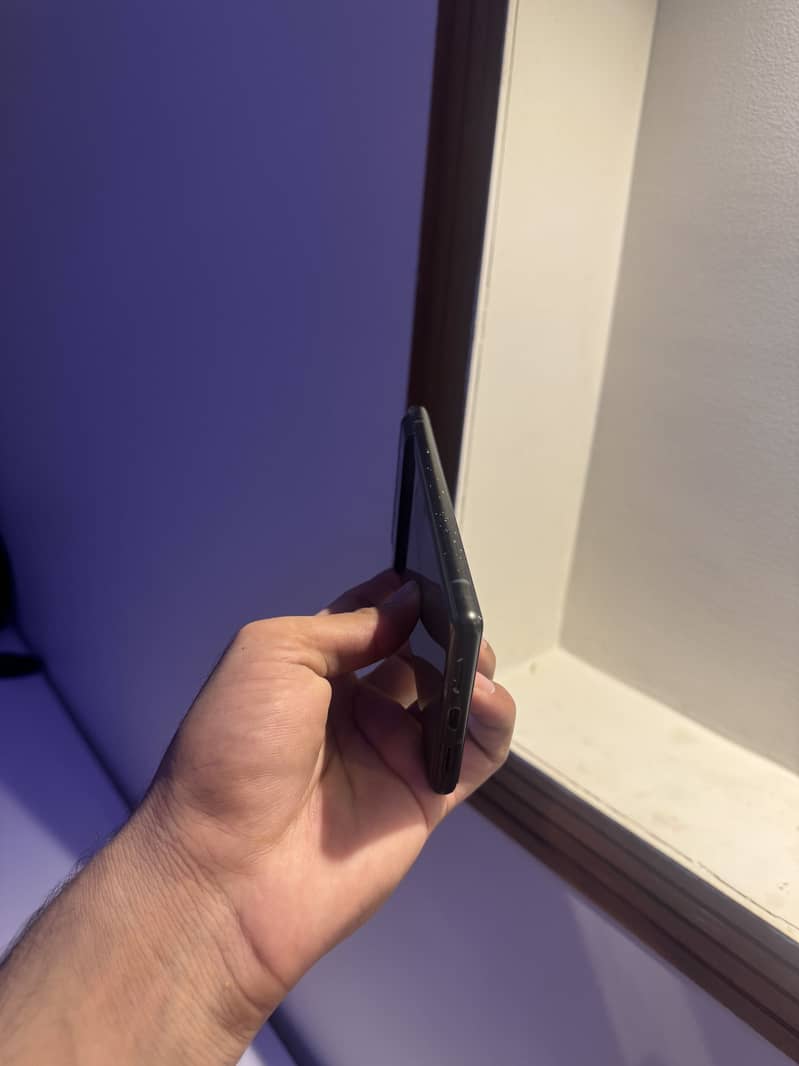 Google Pixel 6 5
