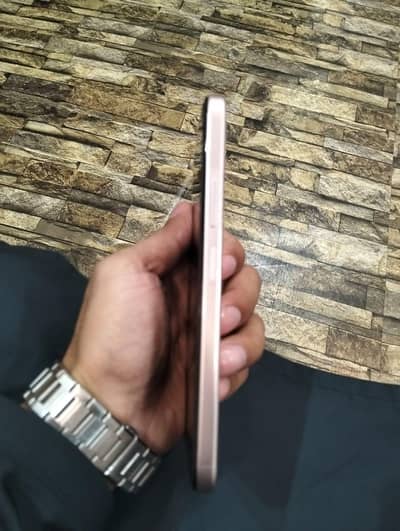 OPPO A6