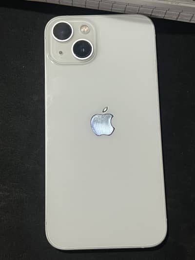 Apple iPhone 13