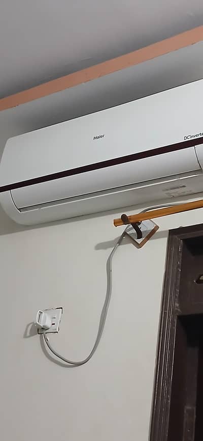 haier 19hfc inverter AC new condition
