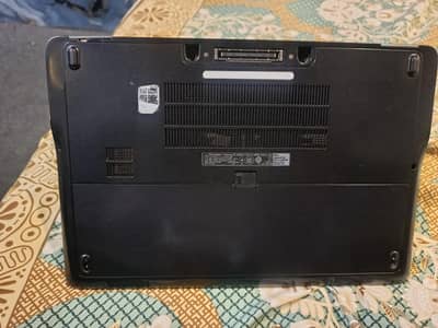 Dell Latitude E7250