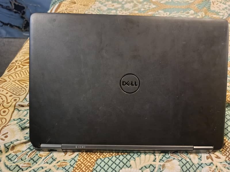 Dell Latitude E7250 1