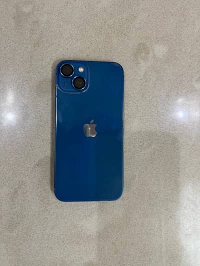 Apple iPhone 13