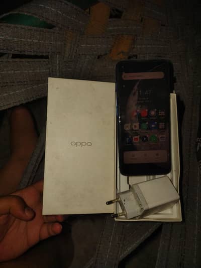 urgent sale oppo a54  4/128