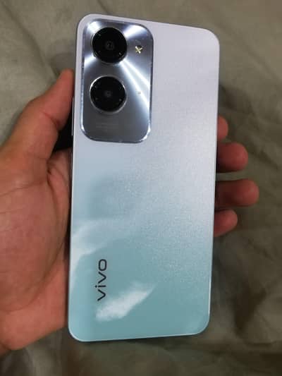 Vivo Y18