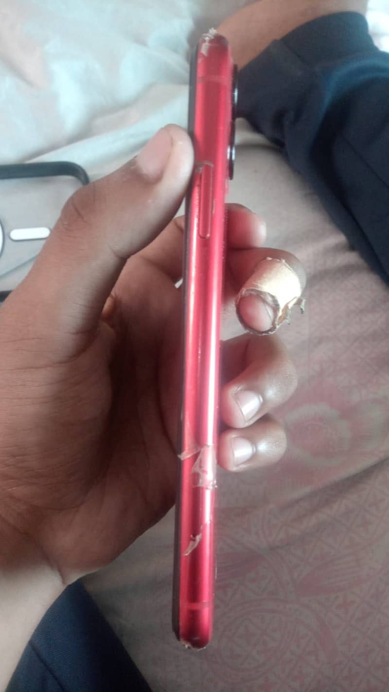 Apple iPhone 11 5