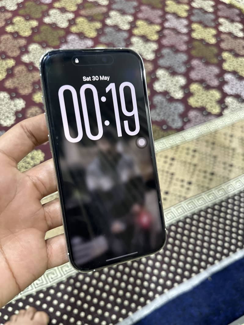 Apple iPhone 14 Pro 0