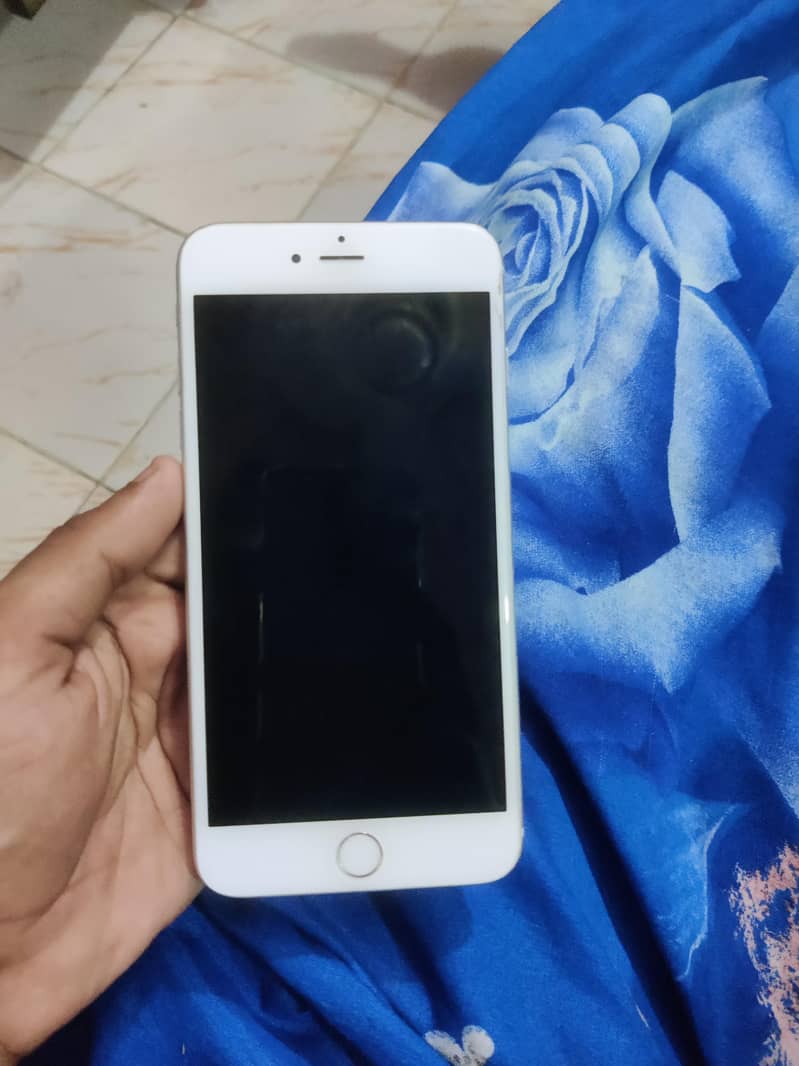 Apple iPhone 6 Plus 5