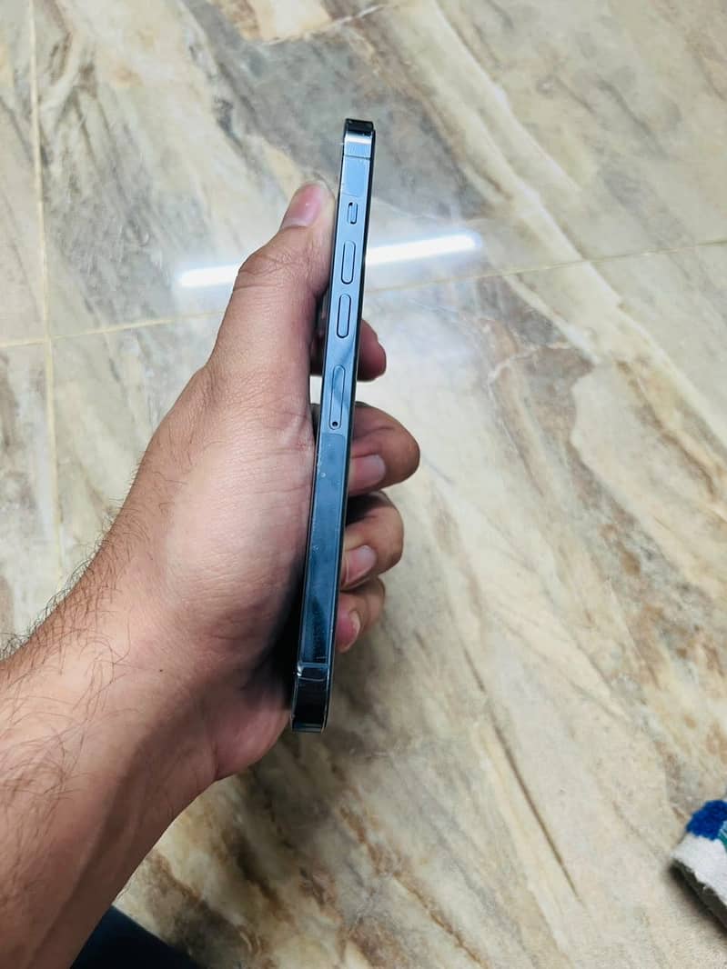 Iphone 13 Pro Max 9