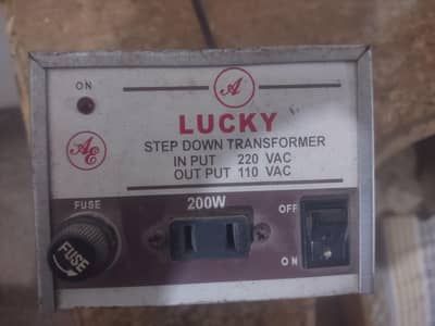 lucky convertor 220v to 110v