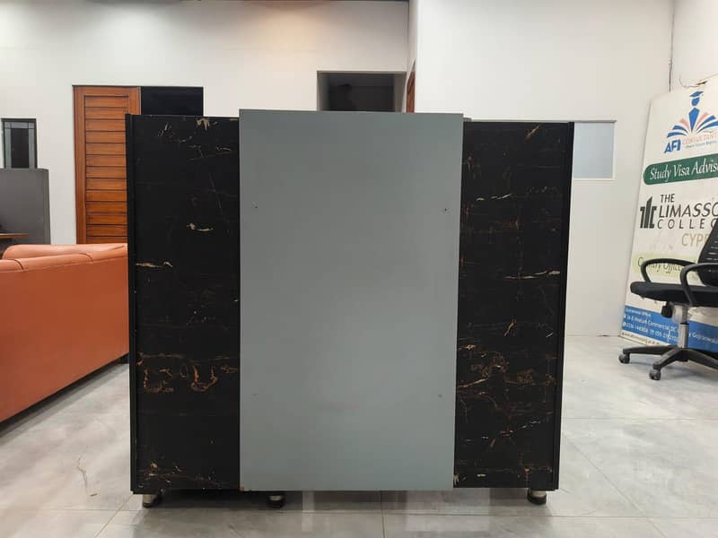 Reception Table 2