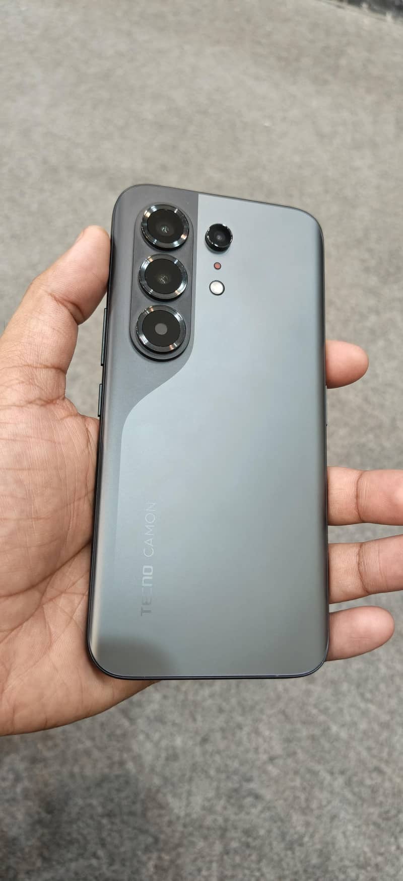 Tecno CAMON 50 Pro 4