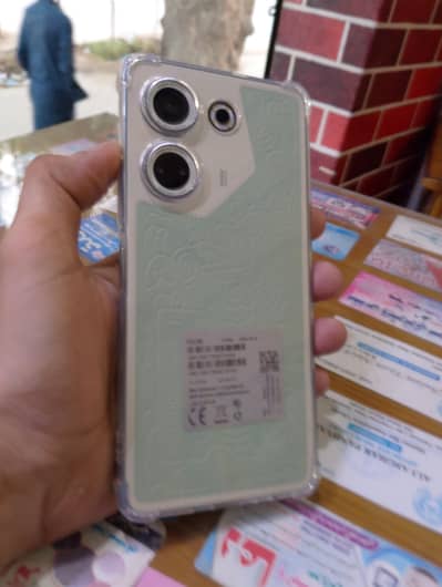 Tecno Camon 20