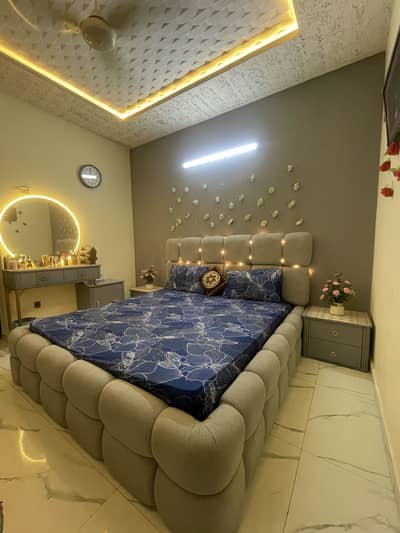 King Size Double Bed For Sale Little Used Bubble Design